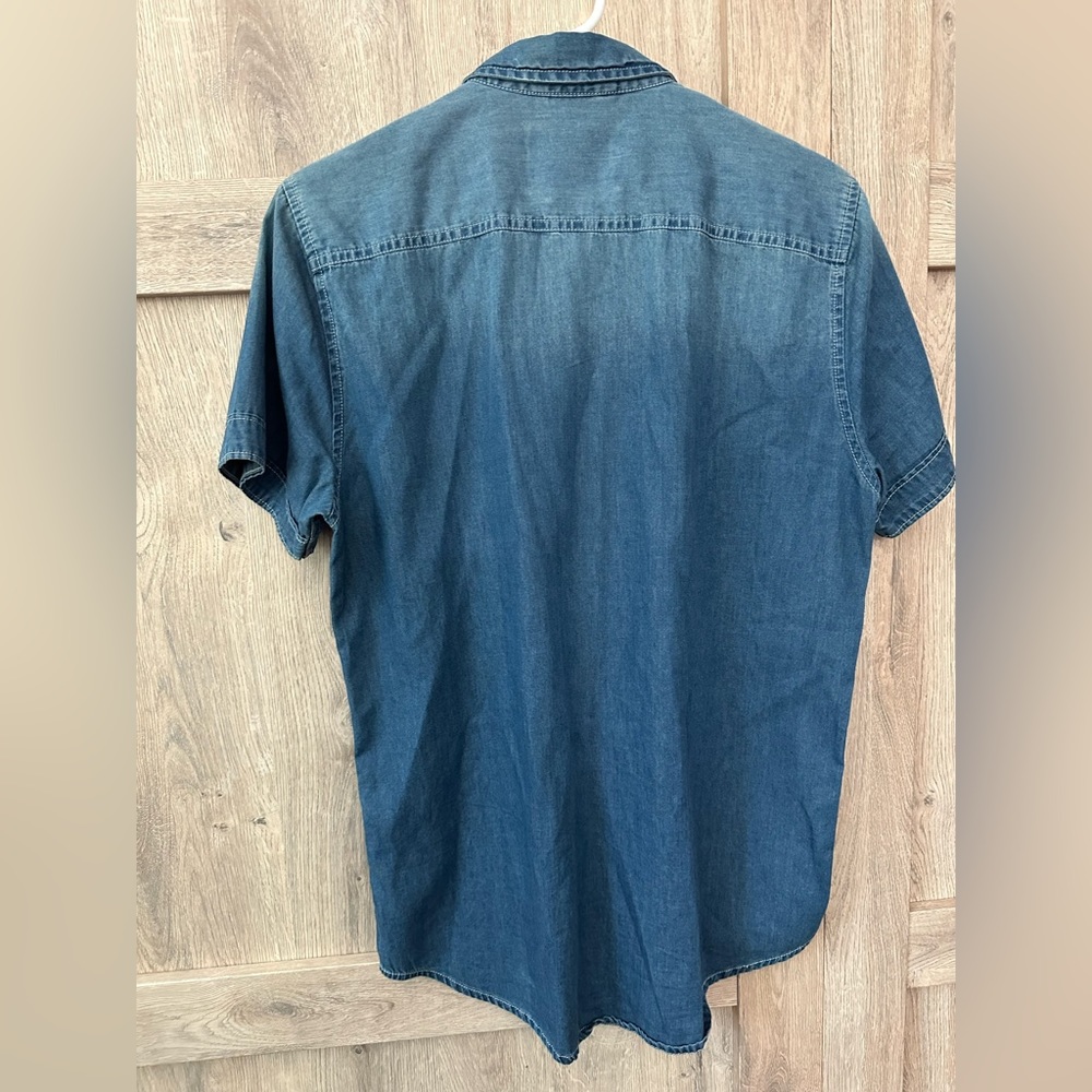The Zara Man denim short sleeve shirt. - Picture 2 of 3